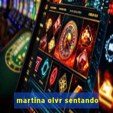 martina olvr sentando