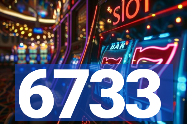 6733