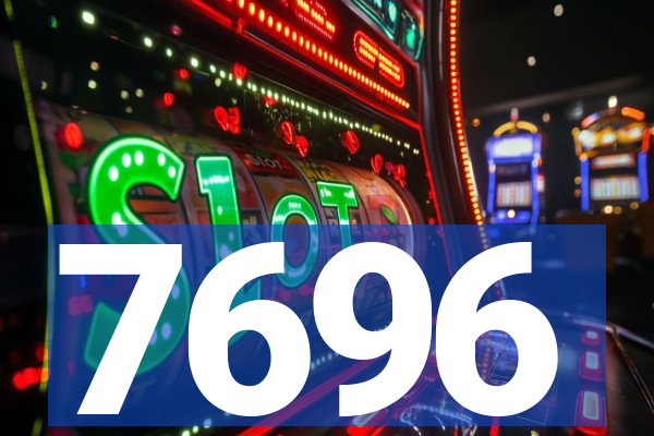 7696