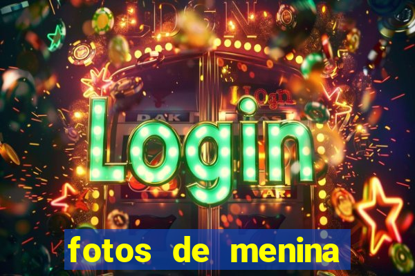 fotos de menina cacheada fake