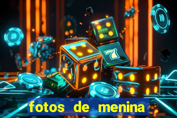 fotos de menina cacheada no espelho